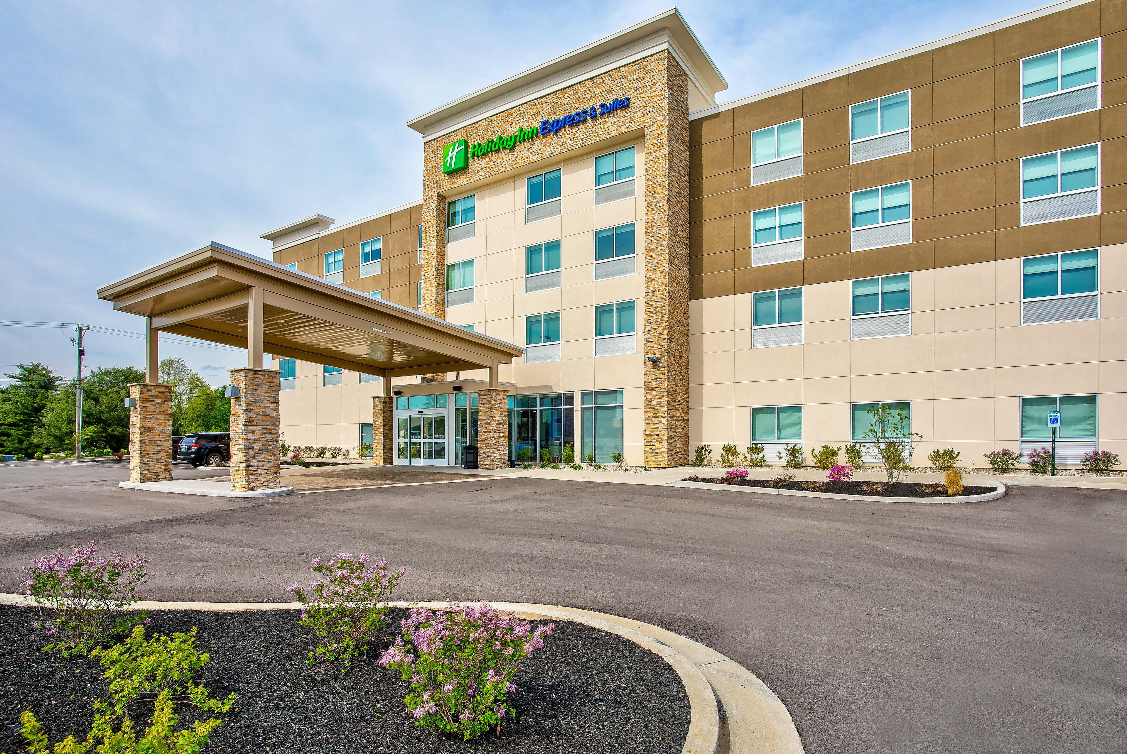 Holiday Inn Express & Suites - Lexington W - Versailles, An Ihg Hotel Exterior photo